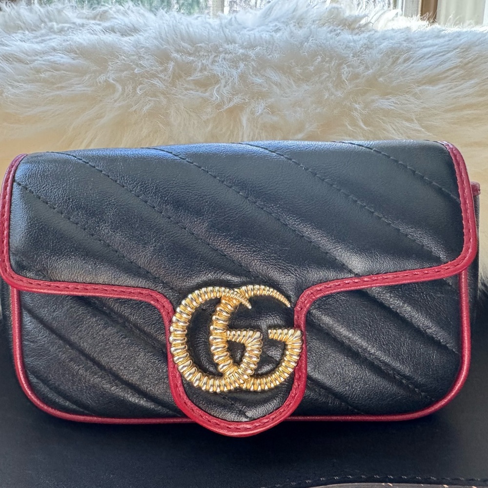 Gucci GG Marmont Super Mini quilted leather crossbody bag